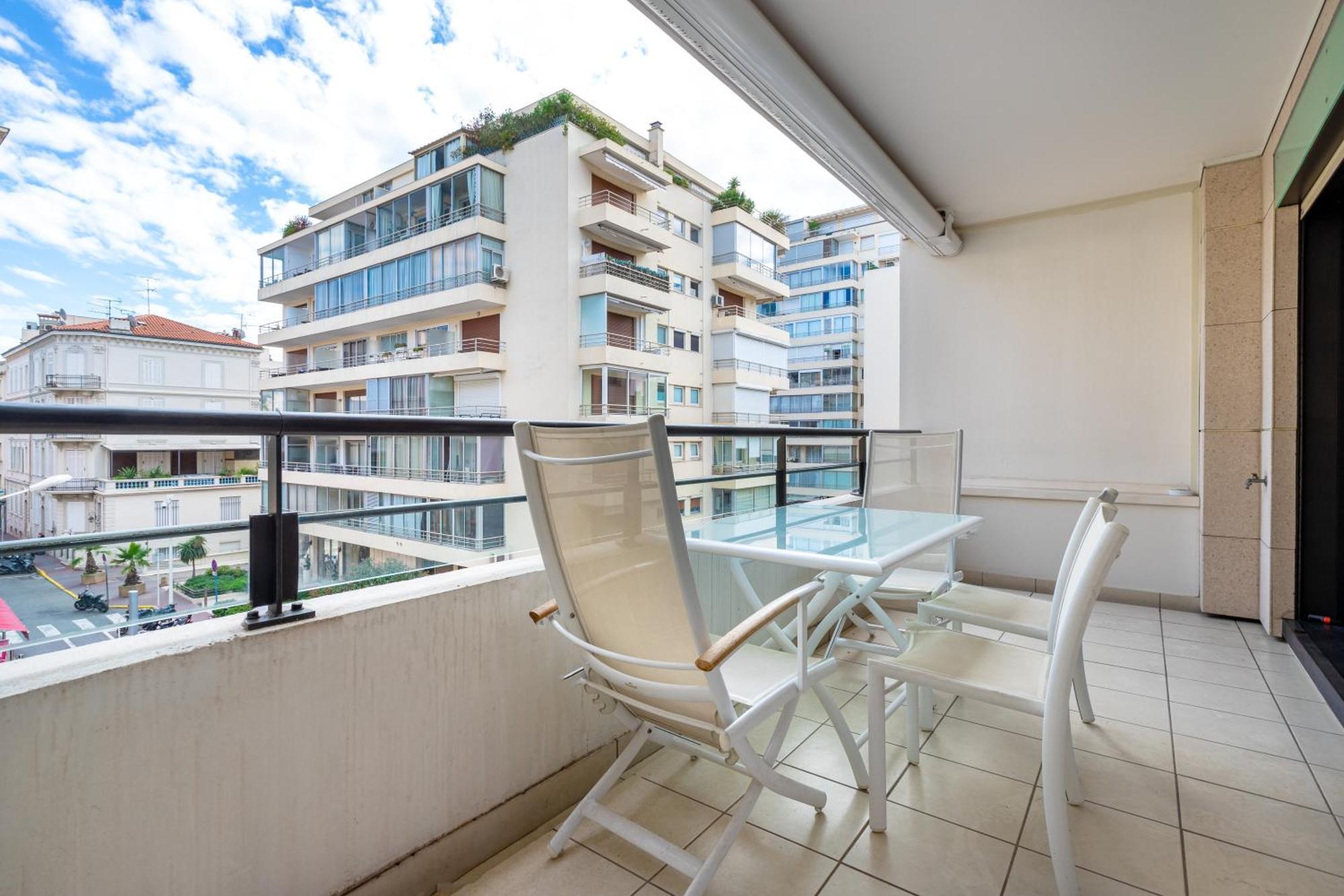 Agence Des Residences - Plein Centre De Cannes Oda fotoğraf